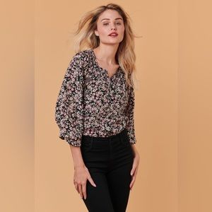Tucker NYC The Classic Blouse
Sweet Pea